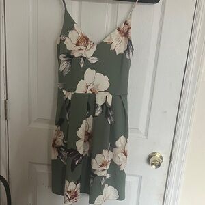 Soprano Floral Green and White Dress